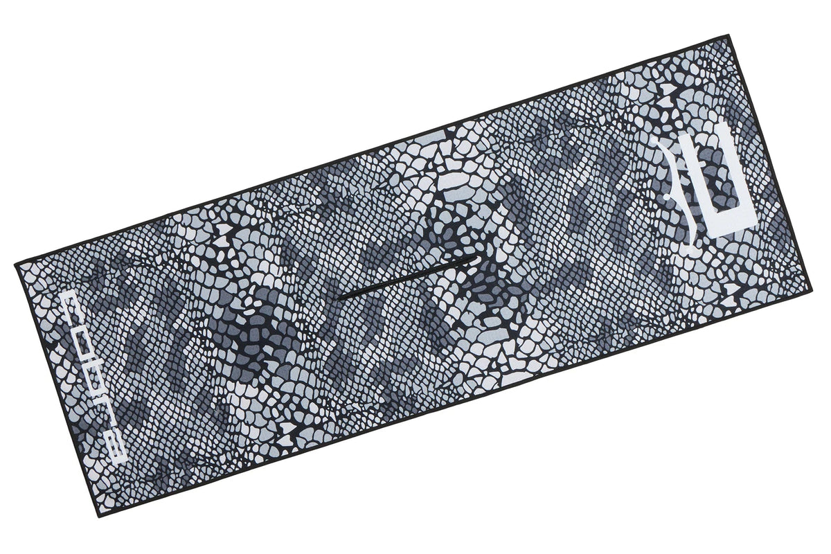 Cobra Serviette Microfibre Snakeskin - GolfCenter.fr