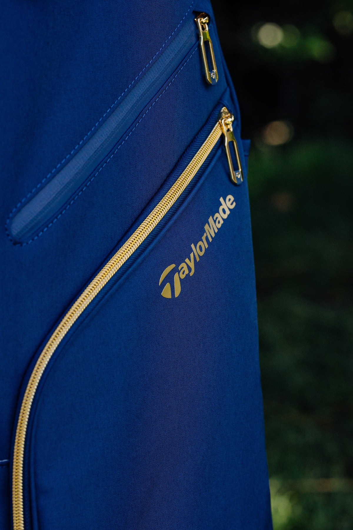 TaylorMade bolsa de trípode FLEXTECH LITE 2024 Kalea Gold